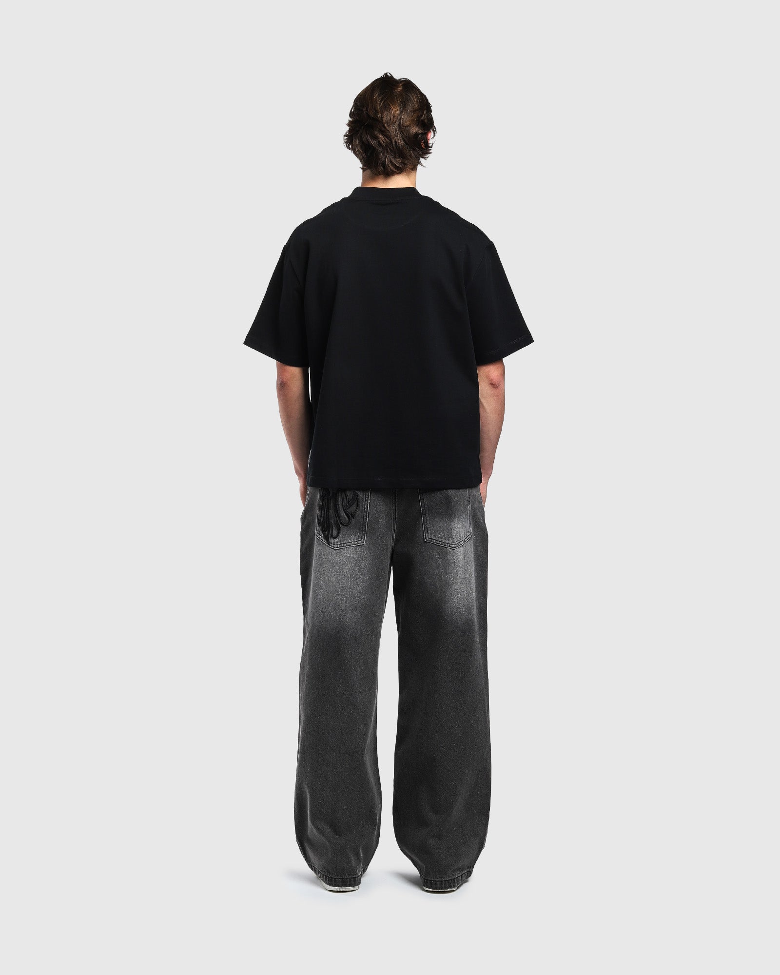 VANTABLACK TEE