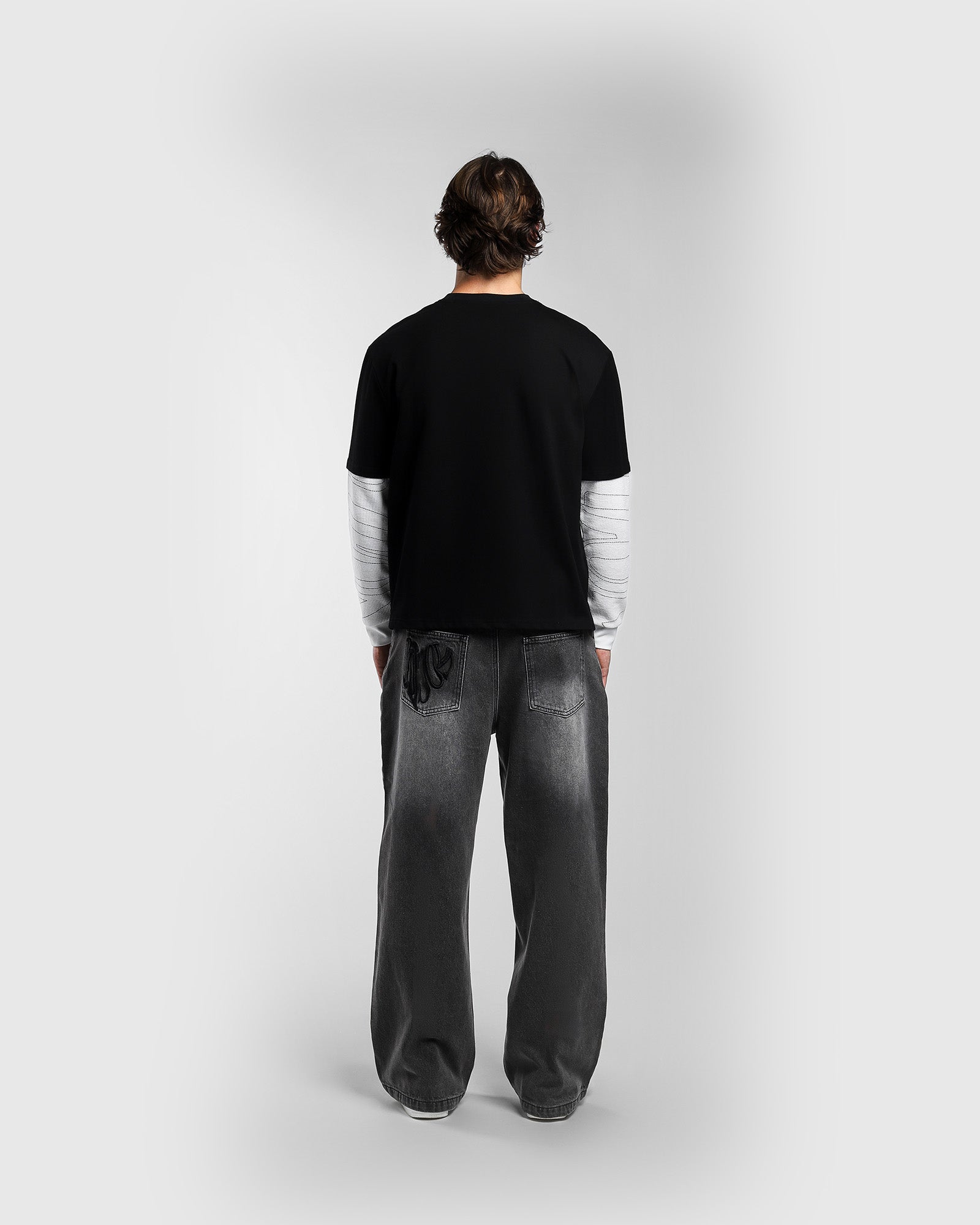 DARKER JEANS