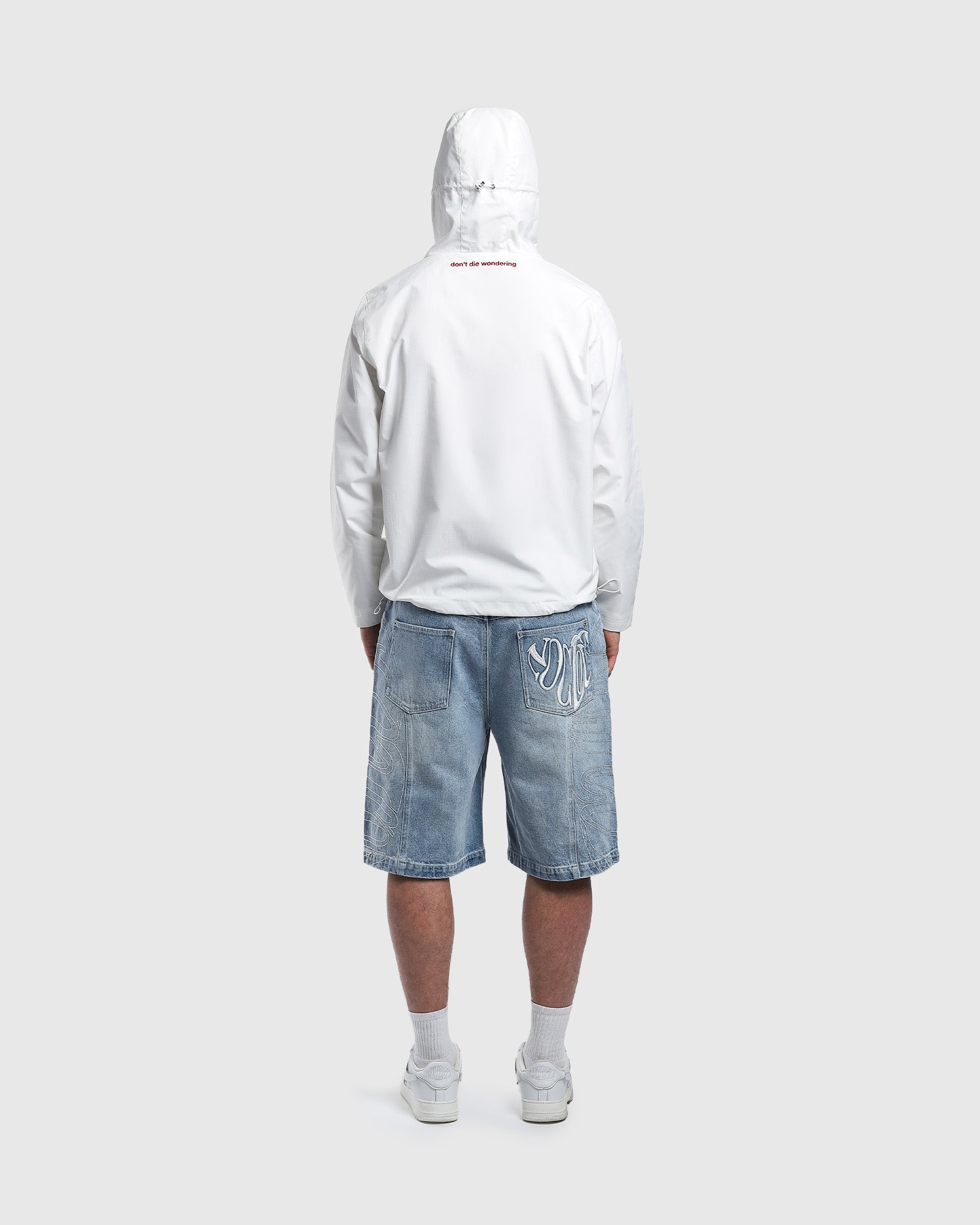 BLOODY WINDBREAKER