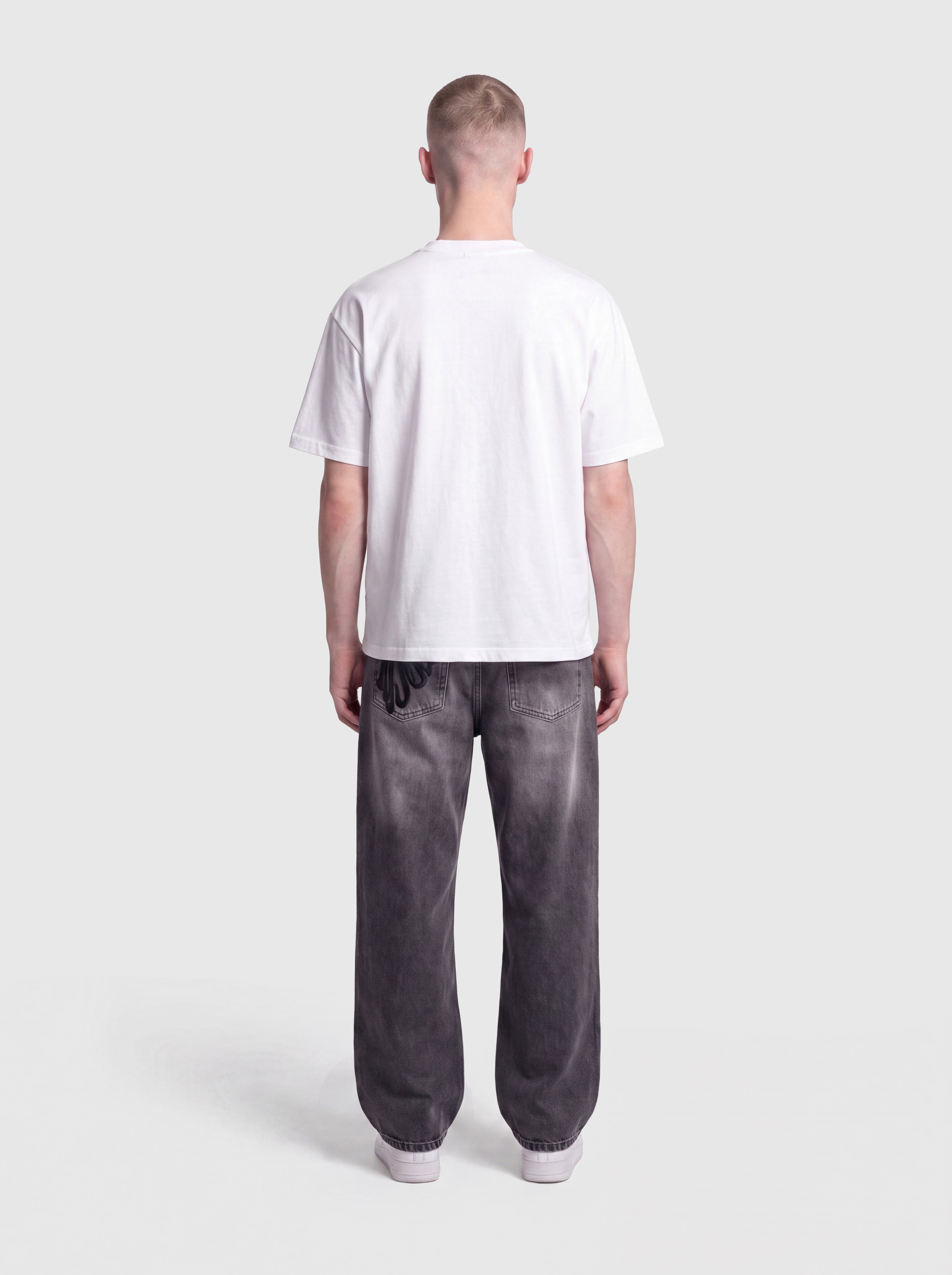 Emblema Tee